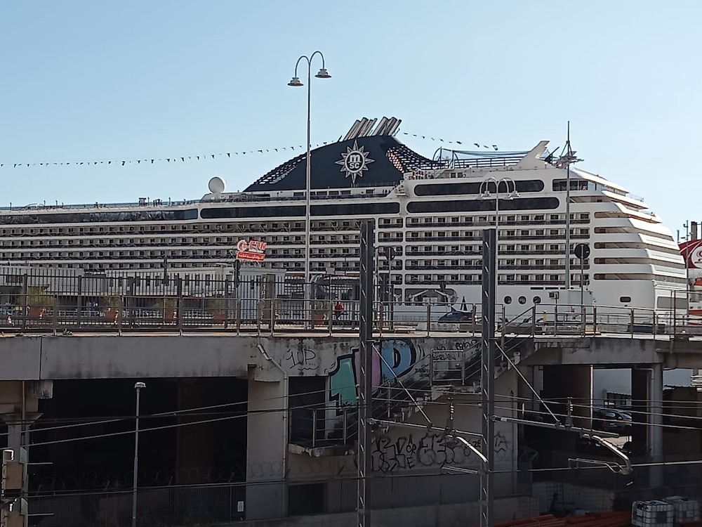 MSC - Il Secolo XIX: quando le navi comprano i giornali.