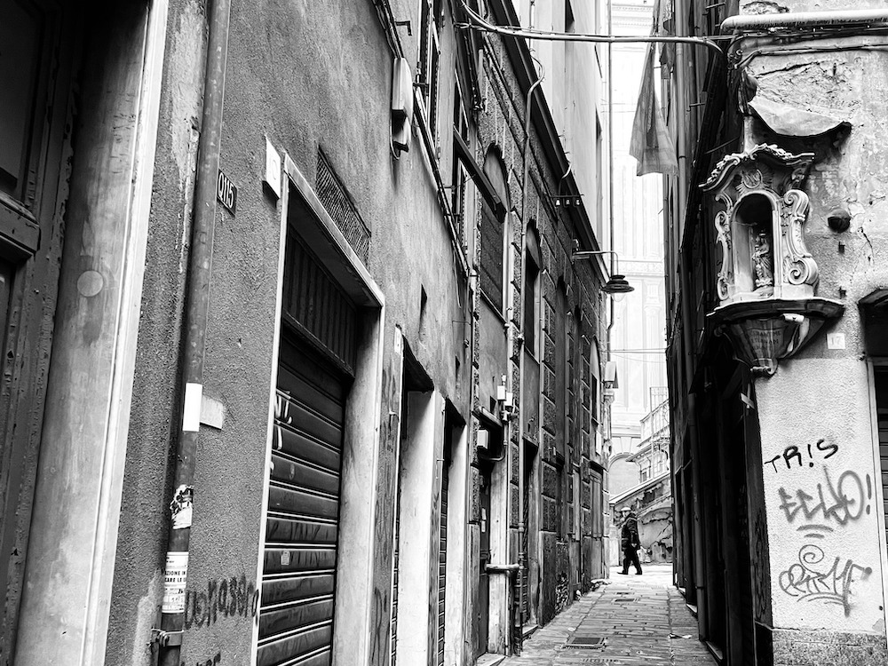 BORDI | E.1 Sostiene Parodi — Il filo dell’orizzonte
