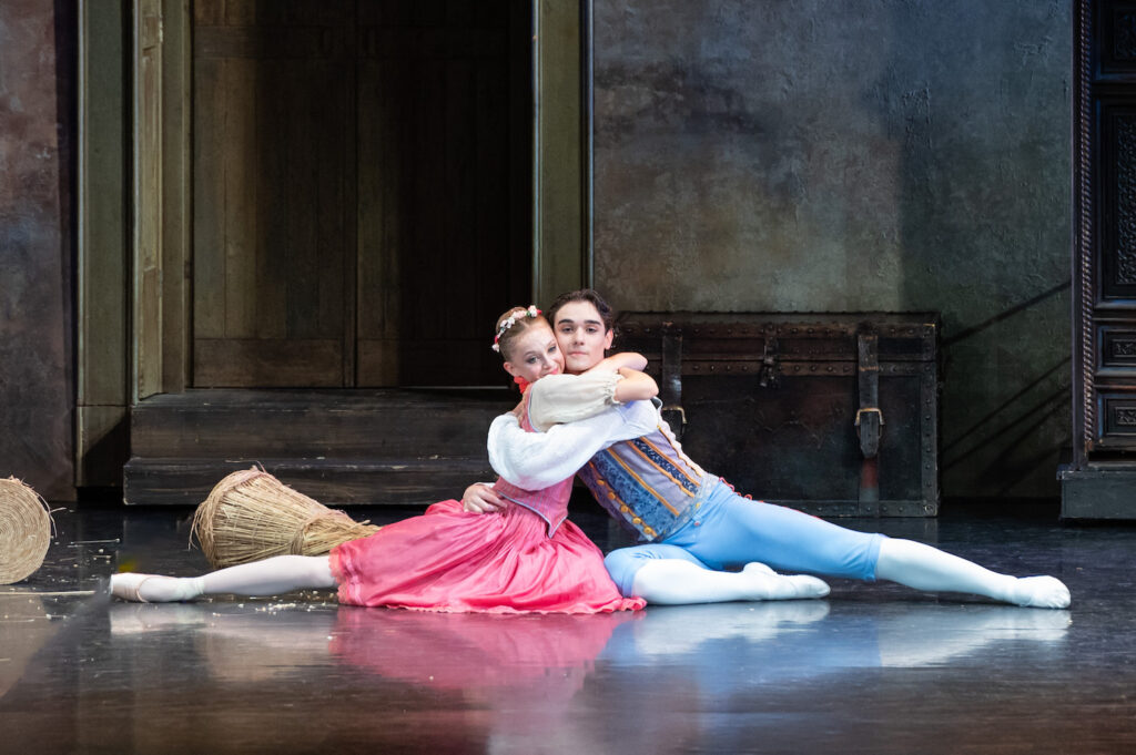 Nervi International Ballet Festival. Sartoria del corpo: la “Fille mal gardée” di Frédéric Olivieri cuce danza e teatro.
