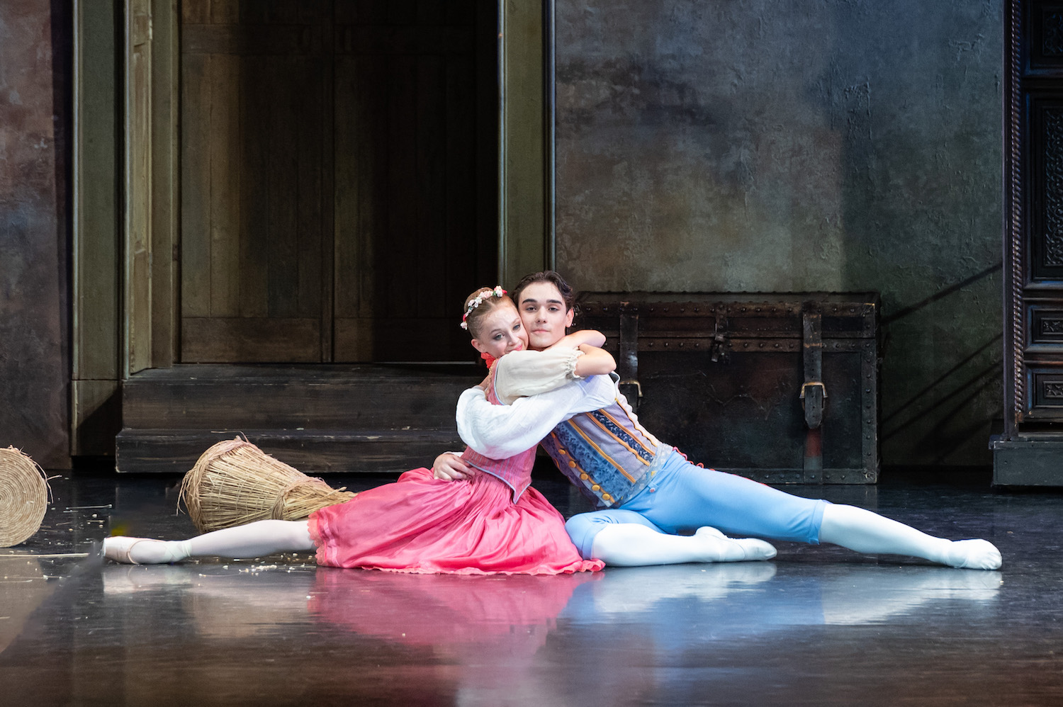 Nervi International Ballet Festival. Sartoria del corpo: la “Fille mal gardée” di Frédéric Olivieri cuce danza e teatro.