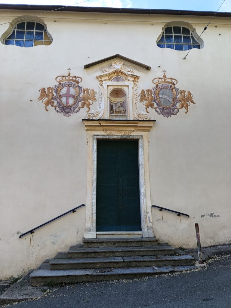 L'Oratorio a Pegli dell'Arciconfraternita di San Martino e Santa Rosalia.