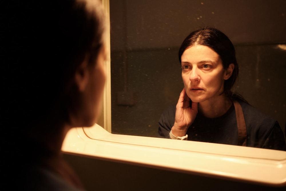 Barbara Ronchi ed il silenzio di Elisa, il film di Leonardo di Costanzo in concorso a Venezia 82.