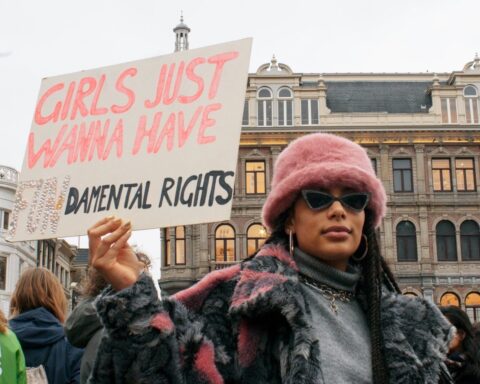 Della violenza di genere, quando a Novembre se ne parla. Giornata internazionale contro la violenza sulle donne.