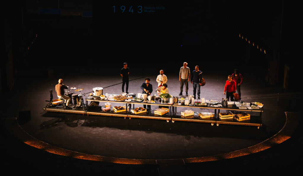 Beytna: la casa libanese di Omar Rajeh si apre al Teatro della Tosse per ReC 2025, Genova.