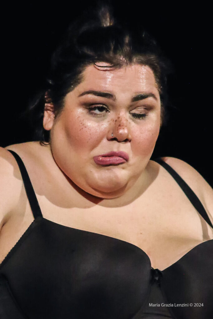 Claudia Marsicano al Teatro Nazionale di Genova. Appunti da una seconda visione.