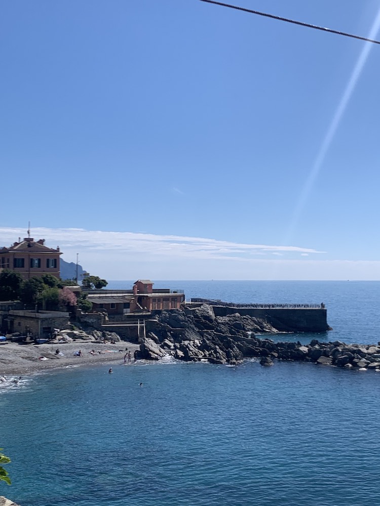 Il design del mare sabato a Genova Quinto.